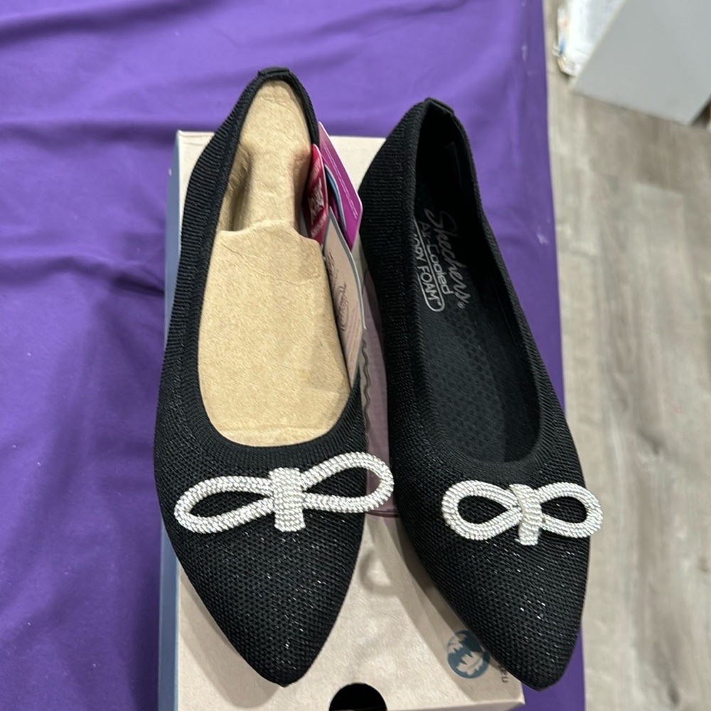 Skechers Vegan Cleo Flays